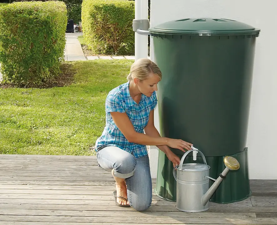 210L Round Water Butt With Stand 4 210L Round Water Butt With Stand - Image 2