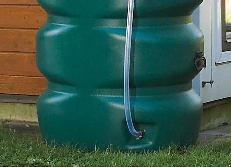 750L Garden Water Tank 5 750L Garden Water Tank - Image 3