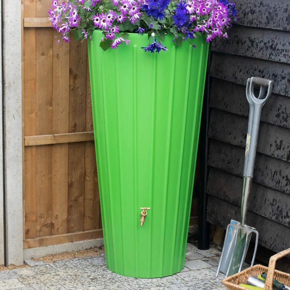 200 Litre Cosmo Water Butt Planter - Apple Green 3 200 Litre Cosmo Water Butt Planter - Apple Green