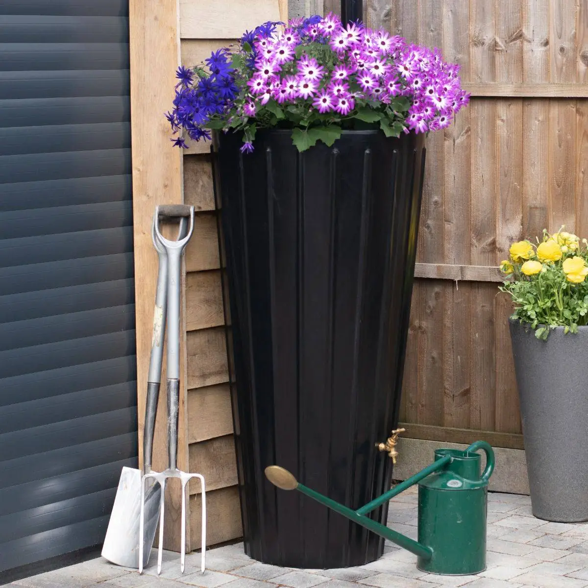 200 Litre Cosmo Water Butt Planter - Black 3 200 Litre Cosmo Water Butt Planter - Black