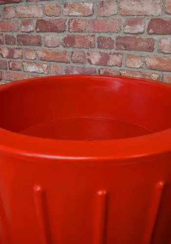 200 Litre Cosmo Water Butt Planter - Red 6 200 Litre Cosmo Water Butt Planter - Red - Image 4