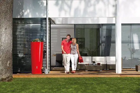 350L Opulent Colour 2 In 1 Water Tank With Planter - Tomato Red 6 350L Opulent Colour 2 In 1 Water Tank With Planter - Tomato Red - Image 4